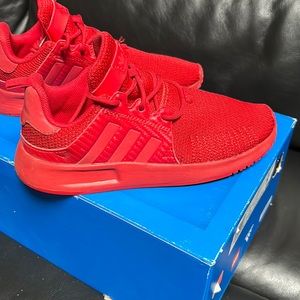 Adidas clean barely worn few times size 3